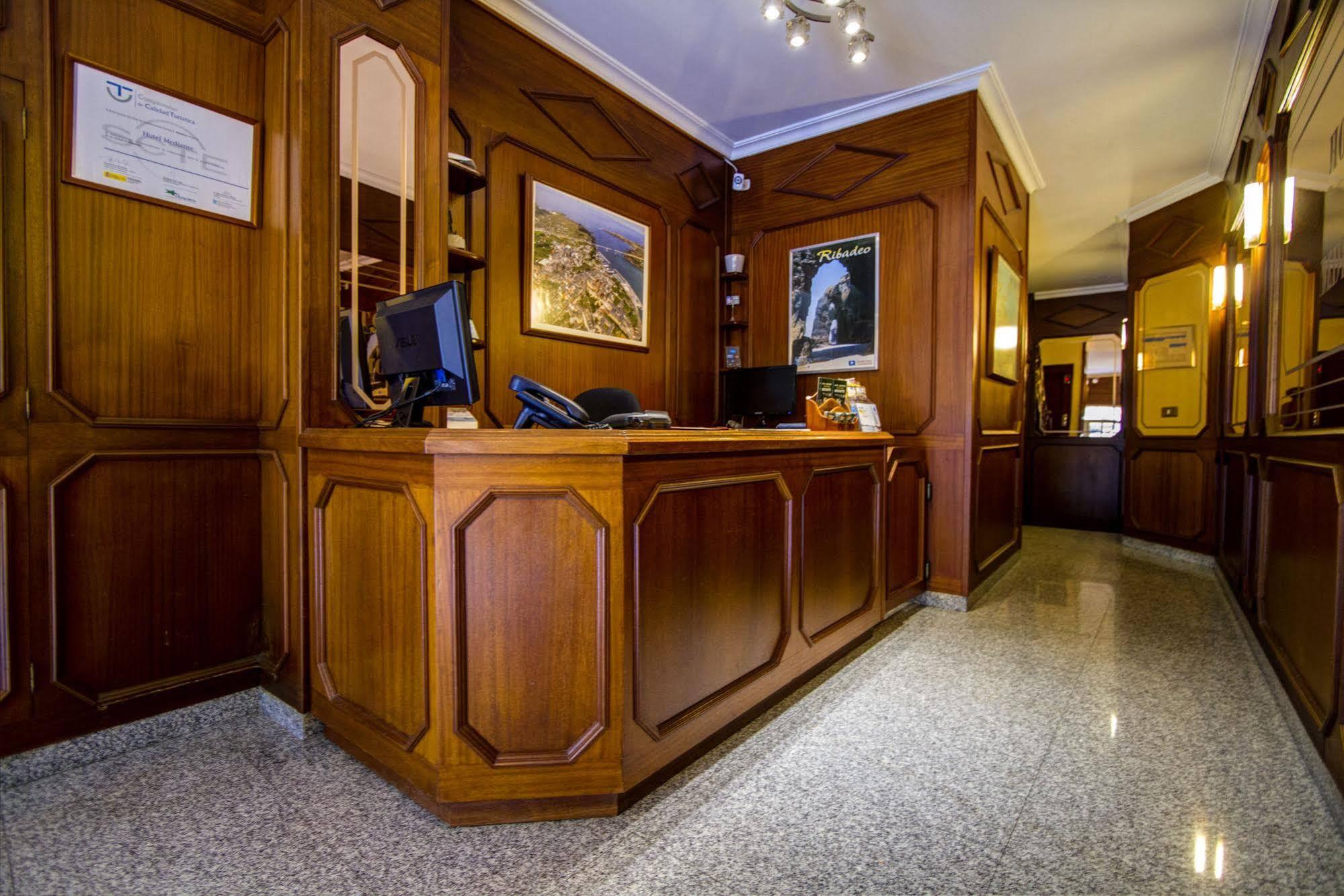 Hotel Mediante Ribadeo Bagian luar foto